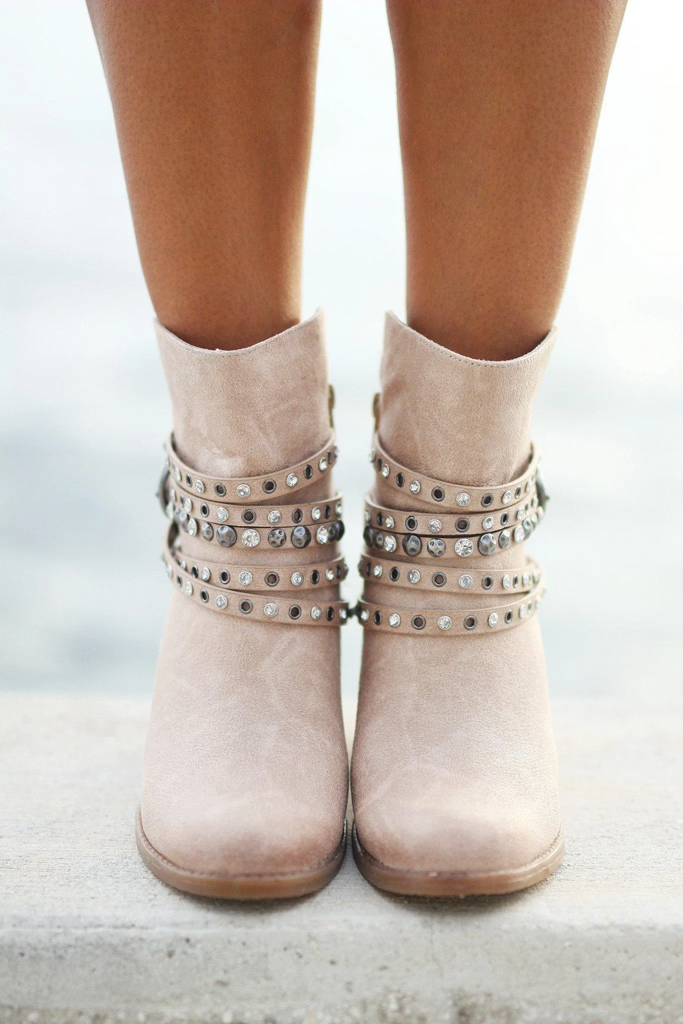 Alpha Cream Booties