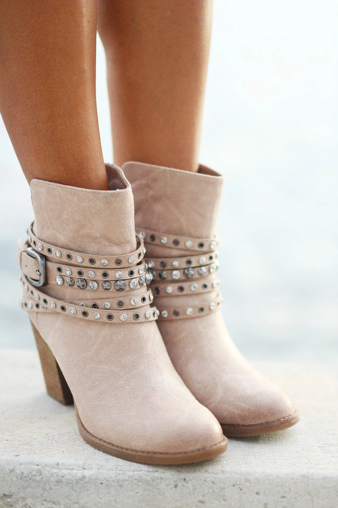 Alpha Cream Booties