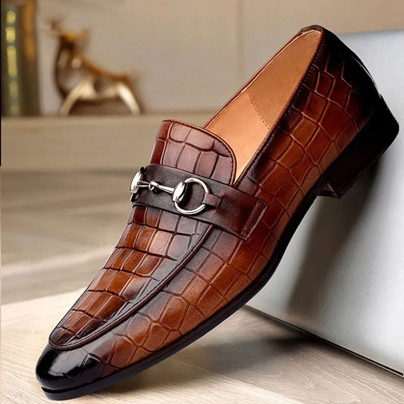 Elegant Round-Toe Cow Leather Loafers