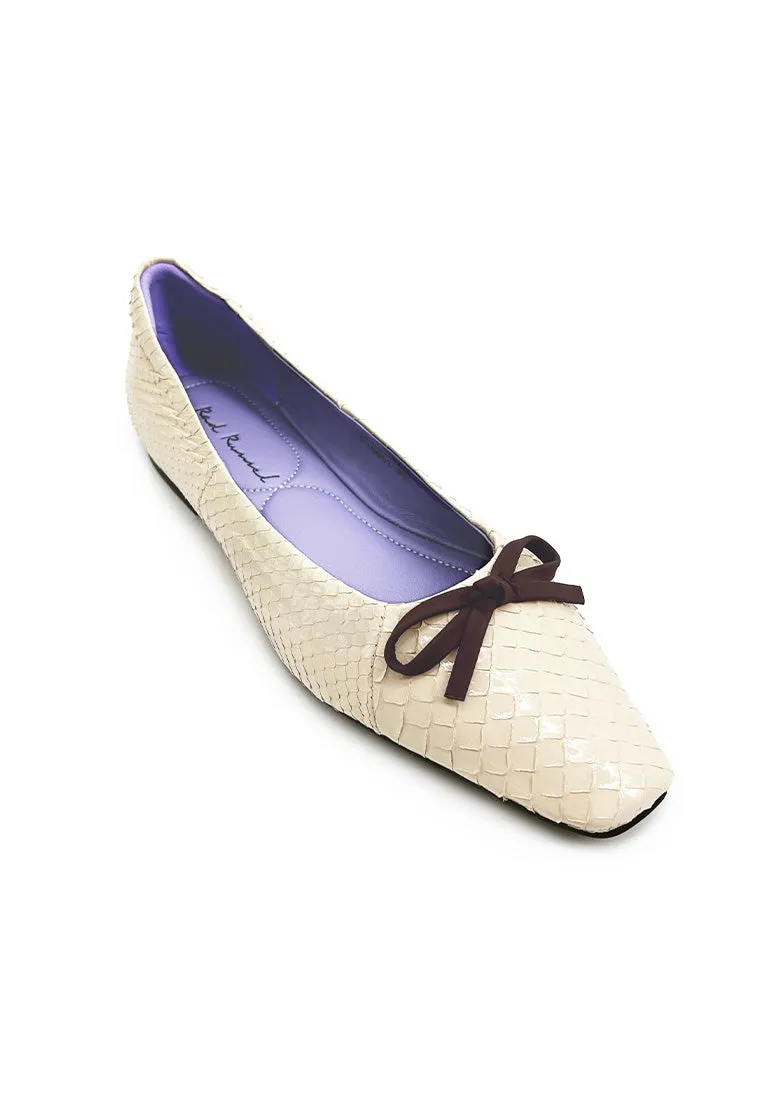 Glamour Gait Flats