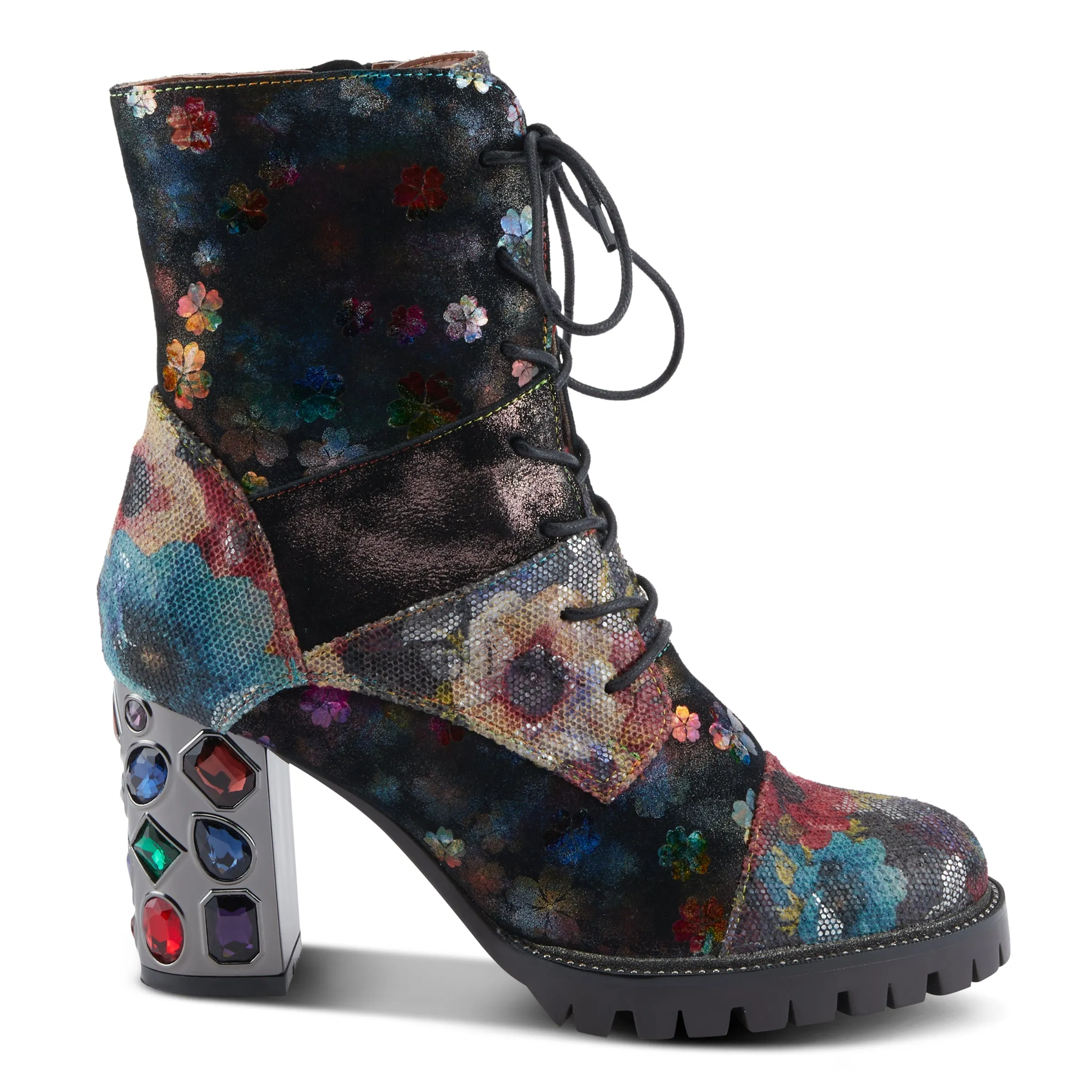 Flutterbank Artists Chic Ankle Boots in English