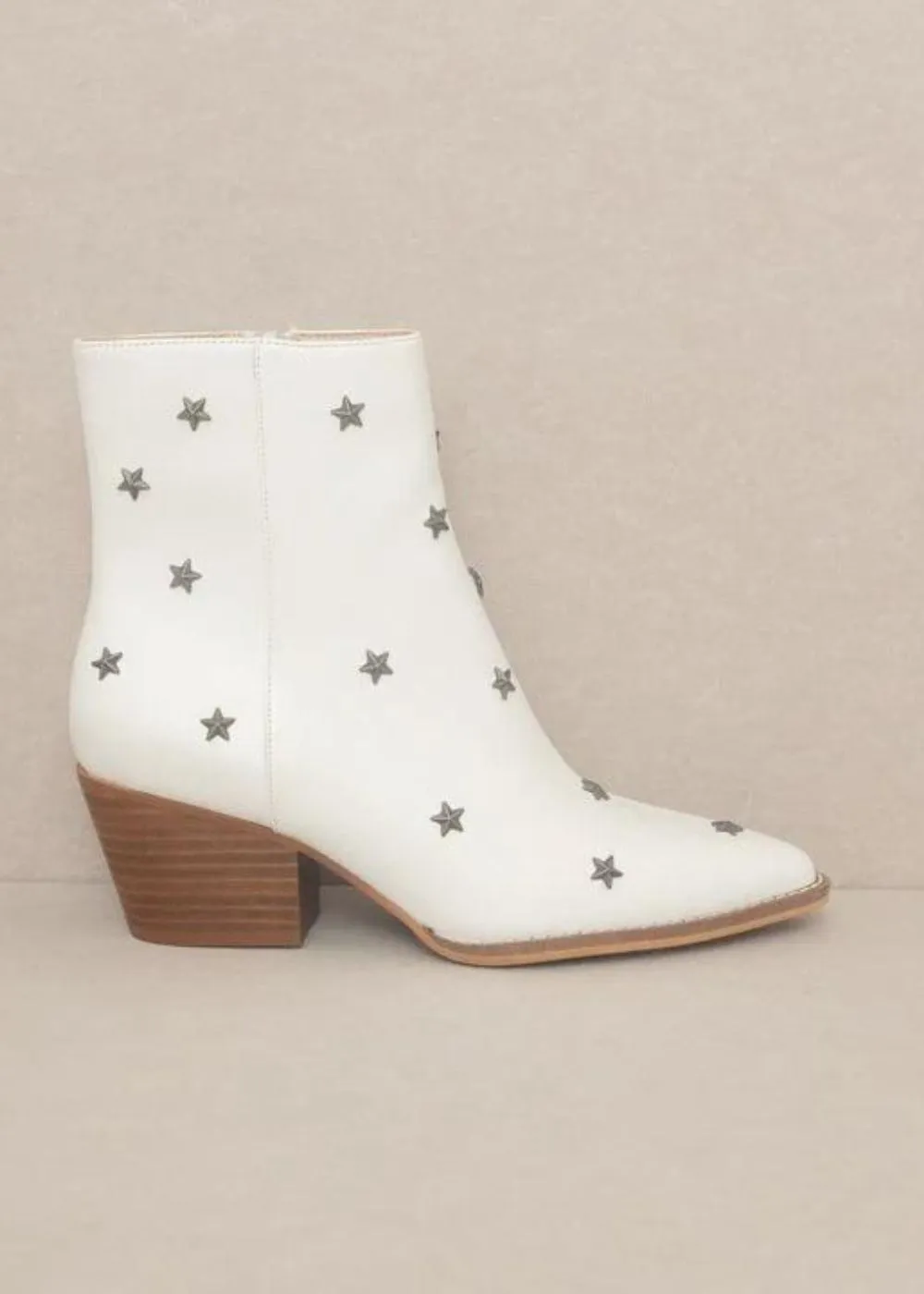 Star Studded Western Boots